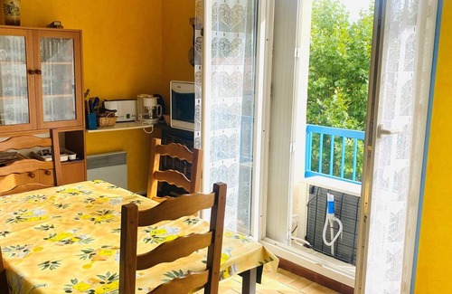 Amelie-les-Bains-Palalda Apartment | Air-conditioned studio in Amélie-les-Bains, 2 people, parking, near thermal baths