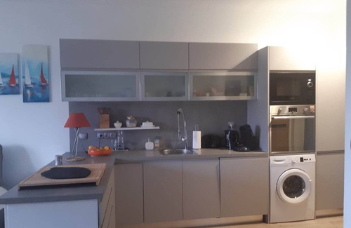 Pineto House | air-conditioned, comfortable house with direct beach access.