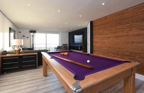 South Hayling House | Air Maison - Amazing View - 3 Bedroom Beachfront Flat