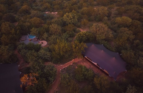 Hoedspruit Villa | Airconditioned Villa with Canvas Roof