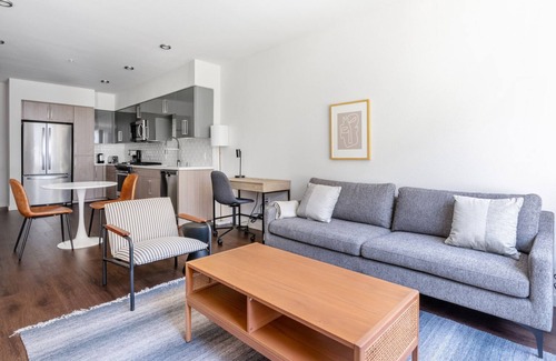 Milpitas Apartment | Airy Milpitas 1BR w/Gym, Pool, walk to BART + Great Mall, by Blueground