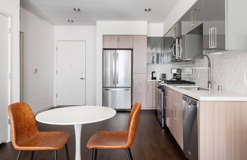 Milpitas Apartment | Airy Milpitas 1BR w/Gym, Pool, walk to BART + Great Mall, by Blueground