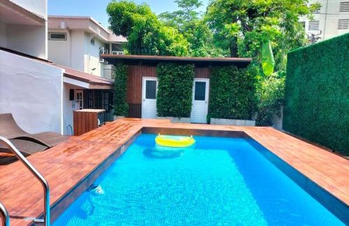 Phra Khanong Villa | Airy Ville