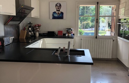 La Destrousse Villa | Aix-en-Provence countryside property