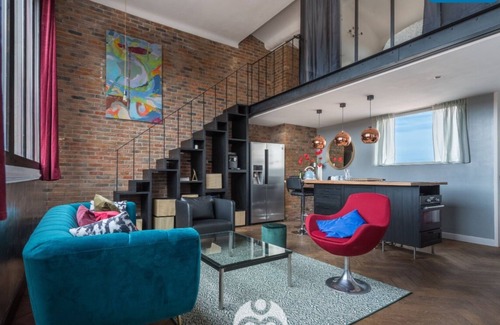 Couronne Urbaine Apartment | Aix-en-Provence, Mazarin district: magnificent loft!