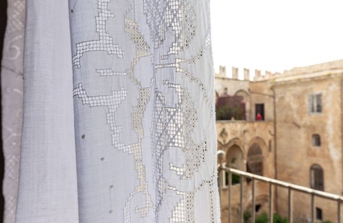 Kalsa Apartment | Ajutamicristo by DomuSicily