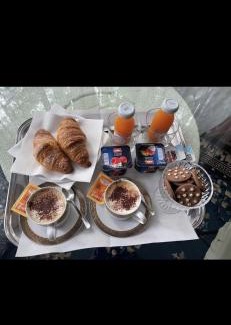 Zona LIII Tomba di Nerone Bed & Breakfast | AKIRE