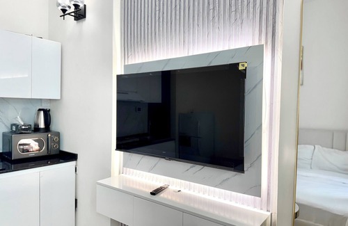 Dubai Apartment | Al Manara Premium Cozy Studio
