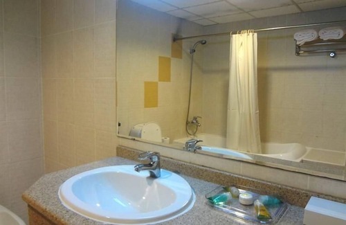 Al Ain Hotel | Al Massa Plus Hotel