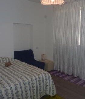 Jesi Bed & Breakfast | Al Pergolesi B&B