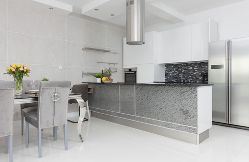 Wilanow Apartment | Al. Rzeczypospolitej 18 | Prestige | A/C | Warsaw