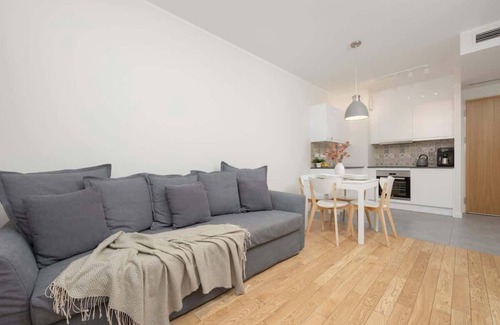 Muranow Apartment | Al. Solidarności 60B | Trendy Apartment | Parking