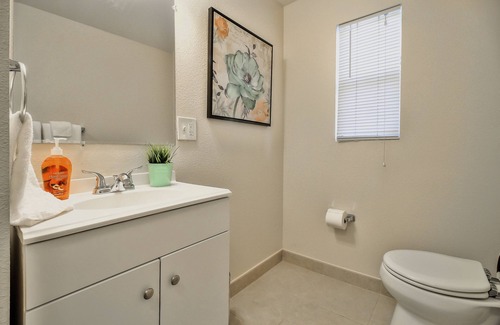 Newhall Apartment | AL3: Dog-friendly 1/1 Near SCU, DT San Jose, SAP