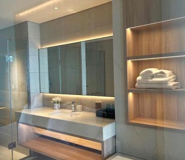 Mang Yang Apartment | ALaCarte Hạ Long - Serviced Apartment Sea view