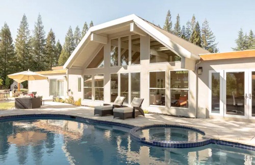 Alamo House | Alamo Estate Living