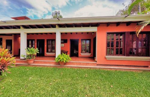 Antigua Guatemala Hotel | Alana Hotel By ISH