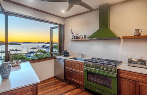Hamilton Island House | Alang Alang, Alang Alang on Hamilton Island