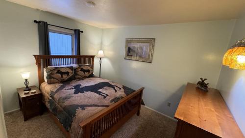 Fairbanks House | Alaska Family Fun - 4 Bedroom