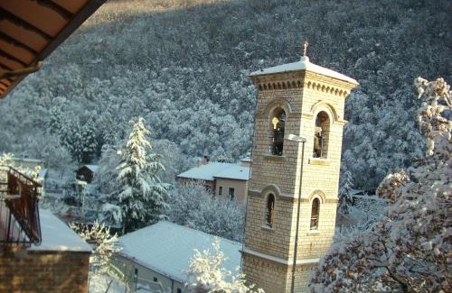 Nocera Umbra Hotel | Albergo La Casa Nel Bosco