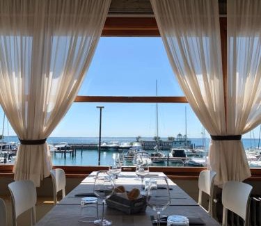 Moniga del Garda Hotel | Albergo La Pescatrice