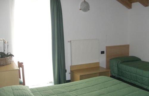 Gionghi-Cappella Hotel | Albergo Miramonti