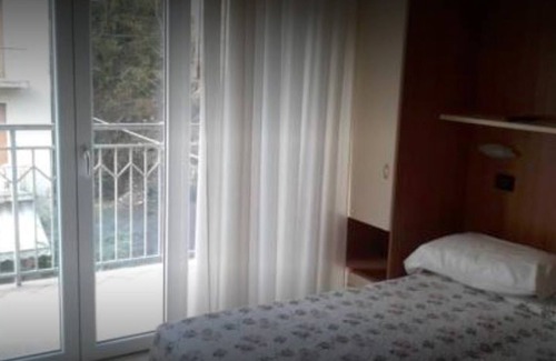 Bagni di Tabiano Hotel | Albergo Moderna