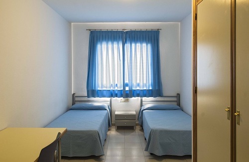 Almeria Hotel | Albergue Inturjoven Almería - Hostel