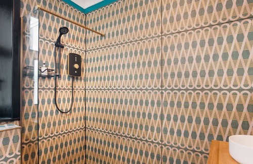 Colne Apartment | Albert Road One Bed Apartment