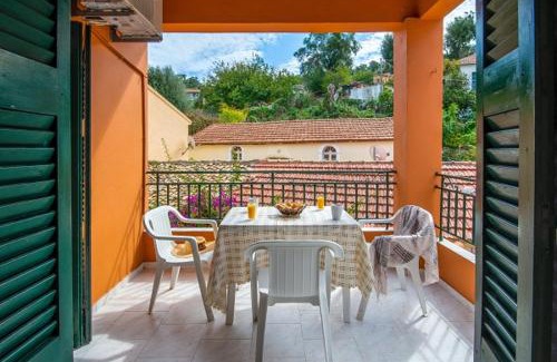 Longos Apartment | Alekos House