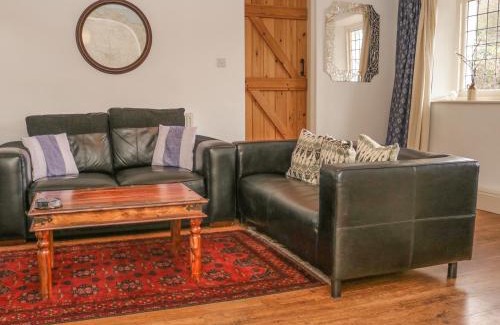 Minehead House | Alice Cottage