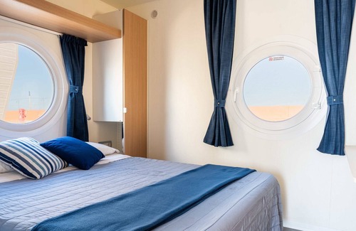 Rimini House | Alisea 3 - Nomastay House Boats