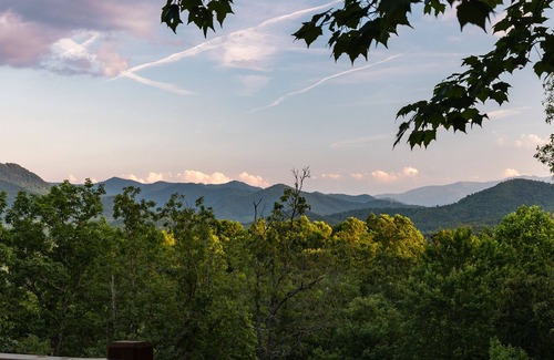 Bryson City Cabin | All Aboard log cabin