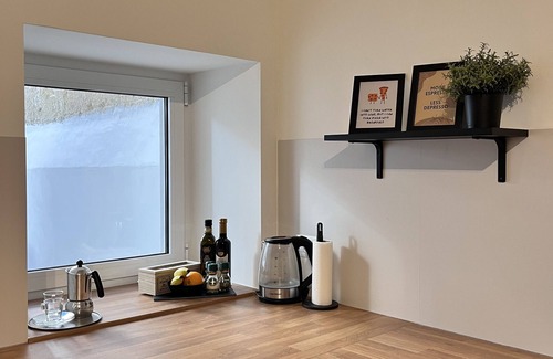 Bari City Centre Apartment | All new, 100 sqm terrace & 5 min walk to the old town & shopping street