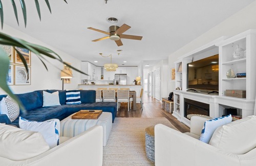 Tranquil Harbour Condo | All NEW! Oceanfront Bliss! 50 Steps ToThe Beach, Big Pool, Great Views.