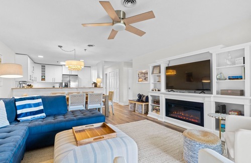 Tranquil Harbour Condo | All NEW! Oceanfront Bliss! 50 Steps ToThe Beach, Big Pool, Great Views.