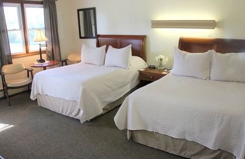 Town of Scriba Hotel | All Seasons Inn Corp