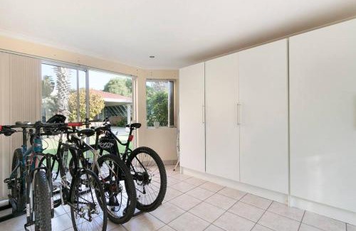 Big Bay Villa | All Surfers Dream Villa - ocean is so close!