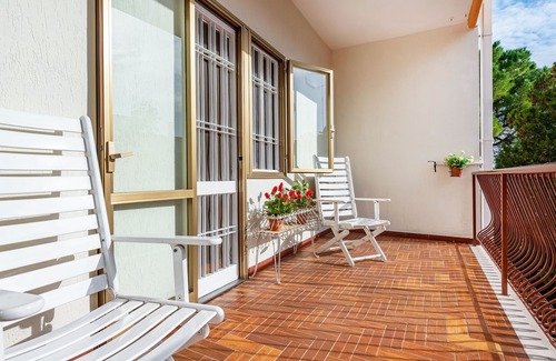 Municipio 4 House | Alla Villa In Bari City