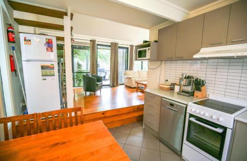 Bright House | Allambie Cottages - Villa 3