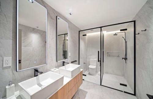 Brighton Apartment | Allure 503 apts