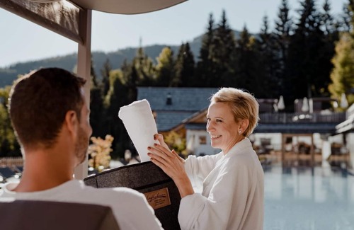 Haus House | "Alm-Suite" with bathtub, shower, WC (4-6 n.) - Natur- und Wellnesshotel Höflehner