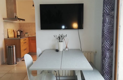 Toulon - Hyeres Apartment | Almanarre beach house 1