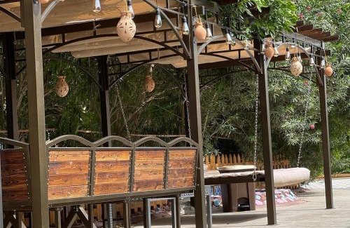 Ad Dakhiliyah Governorate Ski Chalet | Almirarest