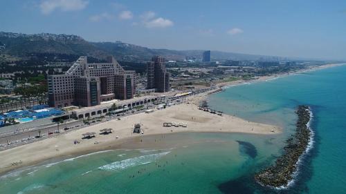 Haifa Apartment | Almog Tower