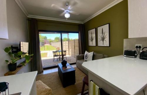 Newcastle Apartment | Aloe Hideaway