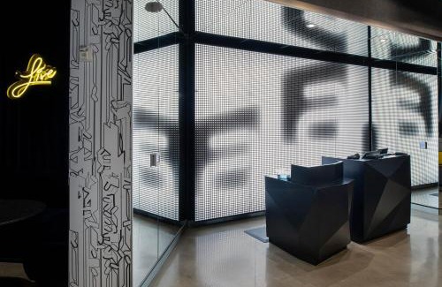 North Kansas City Hotel | Aloft North Kansas City