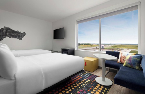 Waukee Hotel | Aloft Waukee