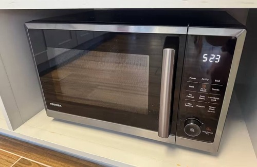 Hauula Condo | AlohaCation - Oceanfront Work and Family Time