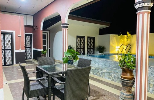 Lubok Buaya Apartment | ALOR SENARI HOMESTAY PRIVATE POOL