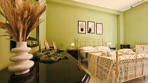 Tiche Apartment | Aloysia Vintage Retreat,appartamento per 4 Stile Retrò con WiFi e Aria condizionata